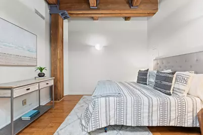 225 W Huron Street #420, Chicago, IL 60654 - Photo 17