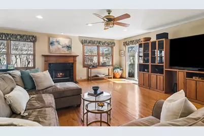 302 Chateau Drive, Buffalo Grove, IL 60089 - Photo 11