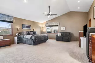 302 Chateau Dr, Buffalo Grove, IL 60089 - Photo 15