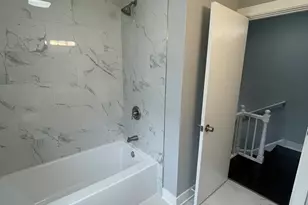 8023 S Yates Blvd, Chicago, IL 60617 - Photo 21