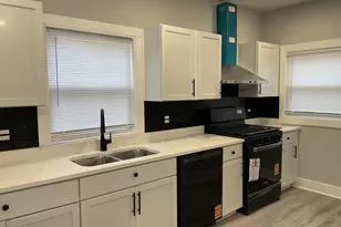 14846 Woodlawn Ave, Dolton, IL 60419 - Photo 7