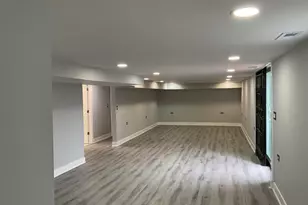 14846 Woodlawn Ave, Dolton, IL 60419 - Photo 11