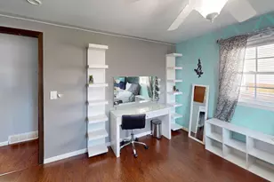 1127 Lotus Dr, Round Lake Beach, IL 60073 - Photo 13