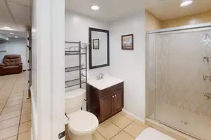 1127 Lotus Dr, Round Lake Beach, IL 60073 - Photo 21