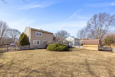 2240 Mecan Drive, Naperville, IL 60564 - Photo 31