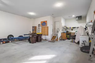 870 Breckenboro Rd, Davis, IL 61019 - Photo 21