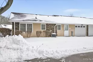 7408 Chevy Chase Ct, Fox Lake, IL 60020 - Photo 3