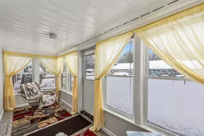 7408 Chevy Chase Court, Fox Lake, IL 60020 - Photo 17