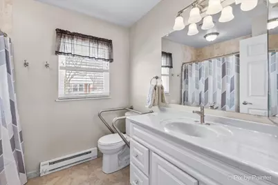 7408 Chevy Chase Court, Fox Lake, IL 60020 - Photo 15