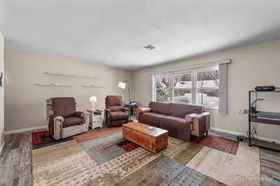 7408 Chevy Chase Court, Fox Lake, IL 60020 - Photo 5