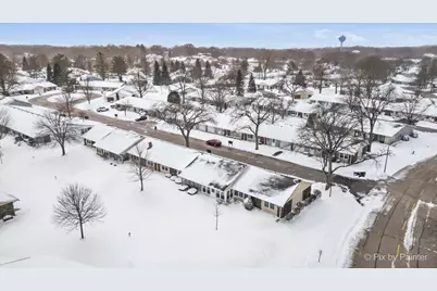 7408 Chevy Chase Court, Fox Lake, IL 60020 - Photo 29