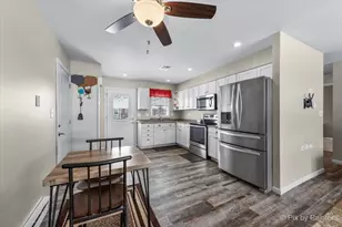 7408 Chevy Chase Ct, Fox Lake, IL 60020 - Photo 7