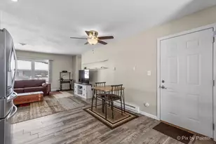 7408 Chevy Chase Ct, Fox Lake, IL 60020 - Photo 9