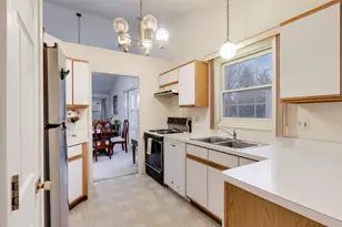 3096 N Daniels Ct, Arlington Heights, IL 60004 - Photo 11