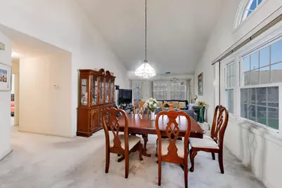 3096 N Daniels Court #3096, Arlington Heights, IL 60004 - Photo 9