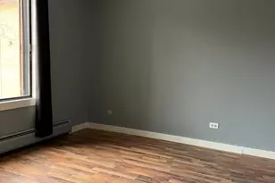 7010 W 110th St, Worth, IL 60482 - Photo 11