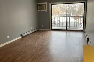 7010 W 110th St, Worth, IL 60482 - Photo 3