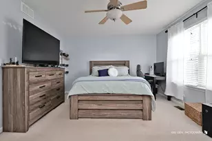 1493 St James Ct, Gurnee, IL 60031 - Photo 11