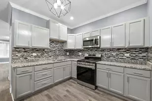 7823 S Morgan St, Chicago, IL 60620 - Photo 7