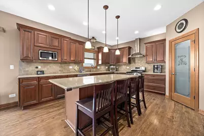 311 W Frontier Drive, Minooka, IL 60447 - Photo 9