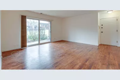 631 Derry Court #1B, Schaumburg, IL 60193 - Photo 7