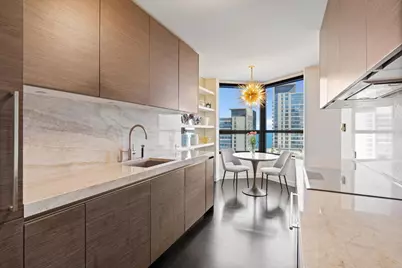 400 E Ohio Street #4203, Chicago, IL 60611 - Photo 17