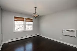 4629 Main St, Skokie, IL 60076 - Photo 11