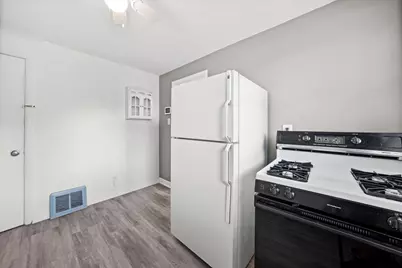 1380 Wentworth Avenue, Calumet City, IL 60409 - Photo 9