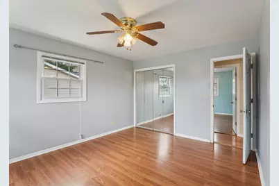 1903 Hazelwood Drive, Lindenhurst, IL 60046 - Photo 3