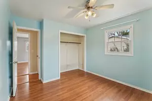 1903 Hazelwood Dr, Lindenhurst, IL 60046 - Photo 13