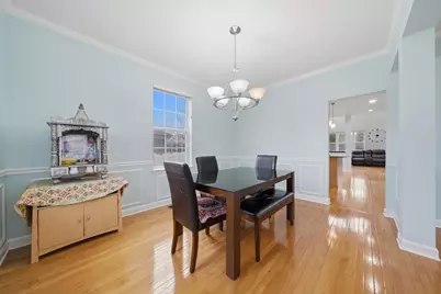 217 Sunbury Drive, Saint Charles, IL 60175 - Photo 5