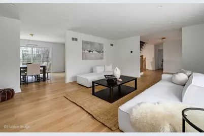 3031 Indianwood Road, Wilmette, IL 60091 - Photo 5