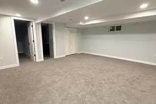 3024 W Fargo Ave, Chicago, IL 60645 - Photo 31