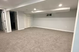 3024 W Fargo Ave, Chicago, IL 60645 - Photo 29