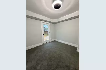 3024 W Fargo Avenue, Chicago, IL 60645 - Photo 15