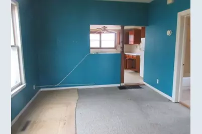 43 N Green Street, Carpentersville, IL 60110 - Photo 3