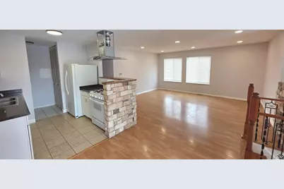 1317 Kingsbury Drive #1, Hanover Park, IL 60133 - Photo 1