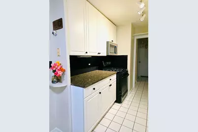 3430 N Lake Shore Drive #15M, Chicago, IL 60657 - Photo 11