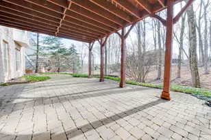 813 Fox Glen Dr, Saint Charles, IL 60174 - Photo 51