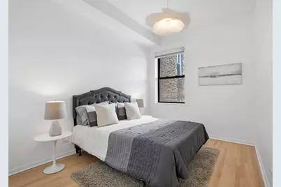 1432 W Erie Street #3R, Chicago, IL 60642 - Photo 13