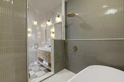 1432 W Erie Street #3R, Chicago, IL 60642 - Photo 31