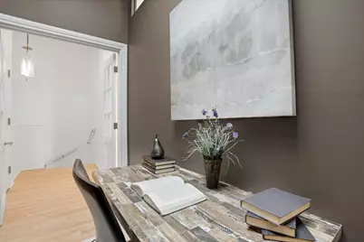 1432 W Erie Street #3R, Chicago, IL 60642 - Photo 17