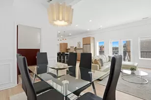 1432 W Erie St, Chicago, IL 60642 - Photo 11