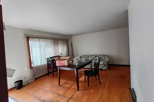 1340 Prince Dr, South Holland, IL 60473 - Photo 3