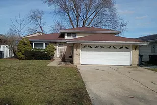 1340 Prince Dr, South Holland, IL 60473 - Photo 1