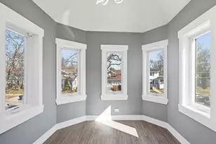 1020 Hill Ave, Elgin, IL 60120 - Photo 15