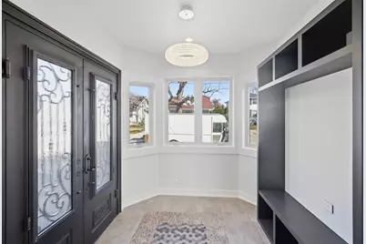 1020 Hill Avenue, Elgin, IL 60120 - Photo 3