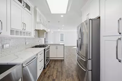 1020 Hill Avenue, Elgin, IL 60120 - Photo 7