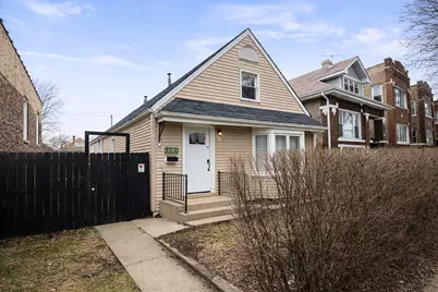 2310 Cuyler Avenue, Berwyn, IL 60402 - Photo 1