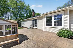 1105 Barcroft Ct, Naperville, IL 60540 - Photo 35